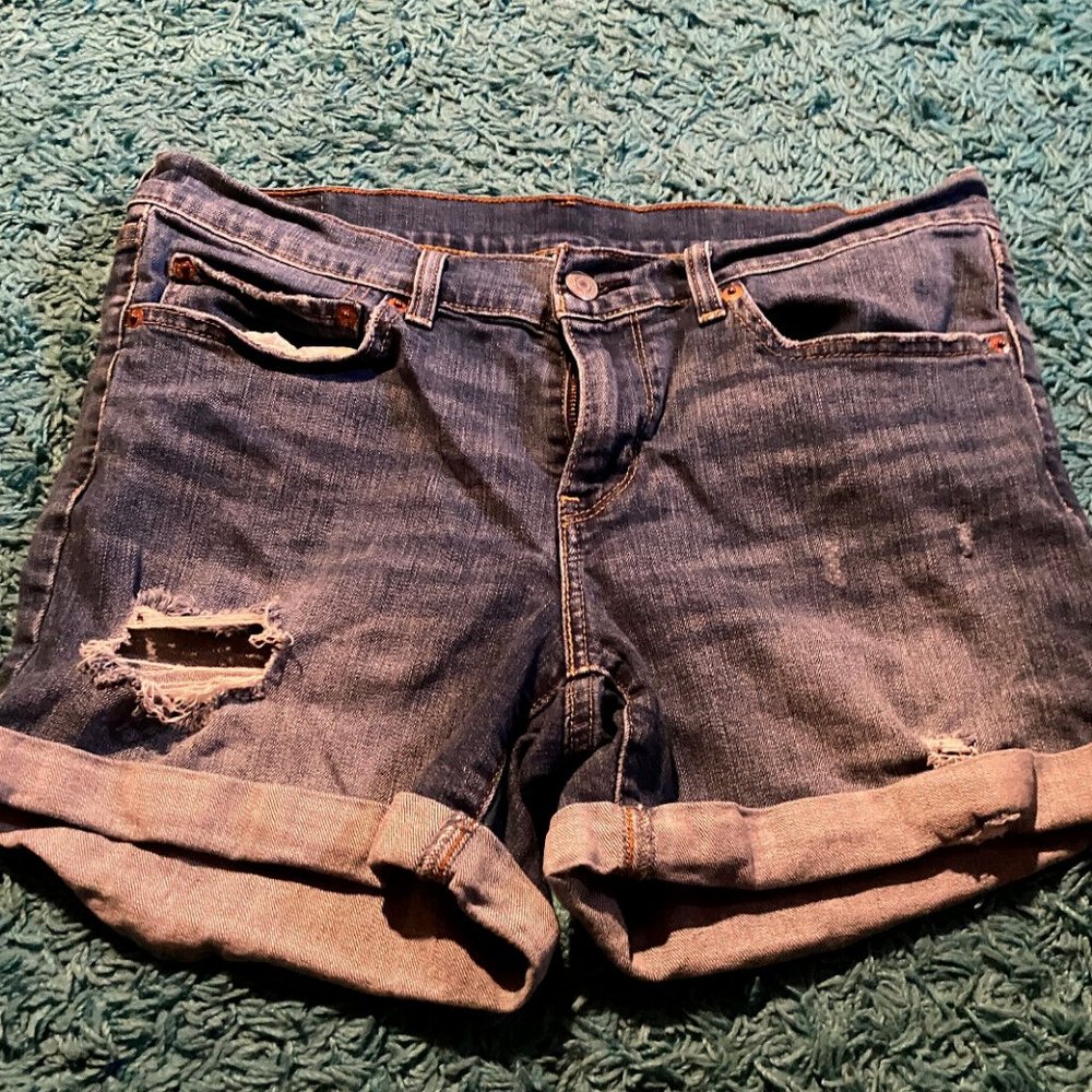 Women's Levis Jean Shorts Size 30